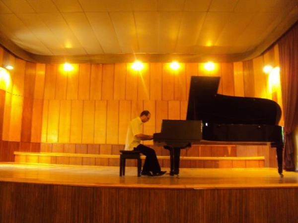 1013908 1465789776 n 36